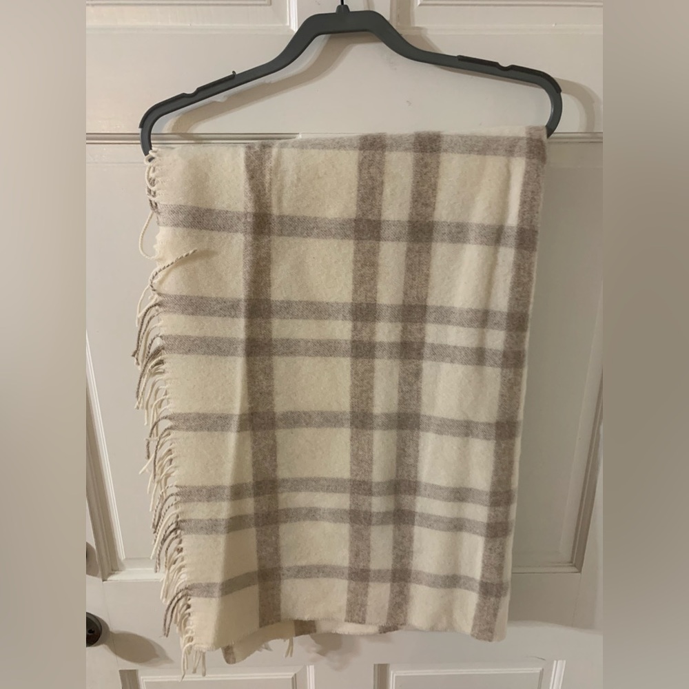 Guerlain Ivory Plaid 100% Virgin Wool Throw